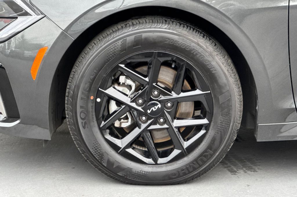 used 2026 Kia K5 car, priced at $24,942