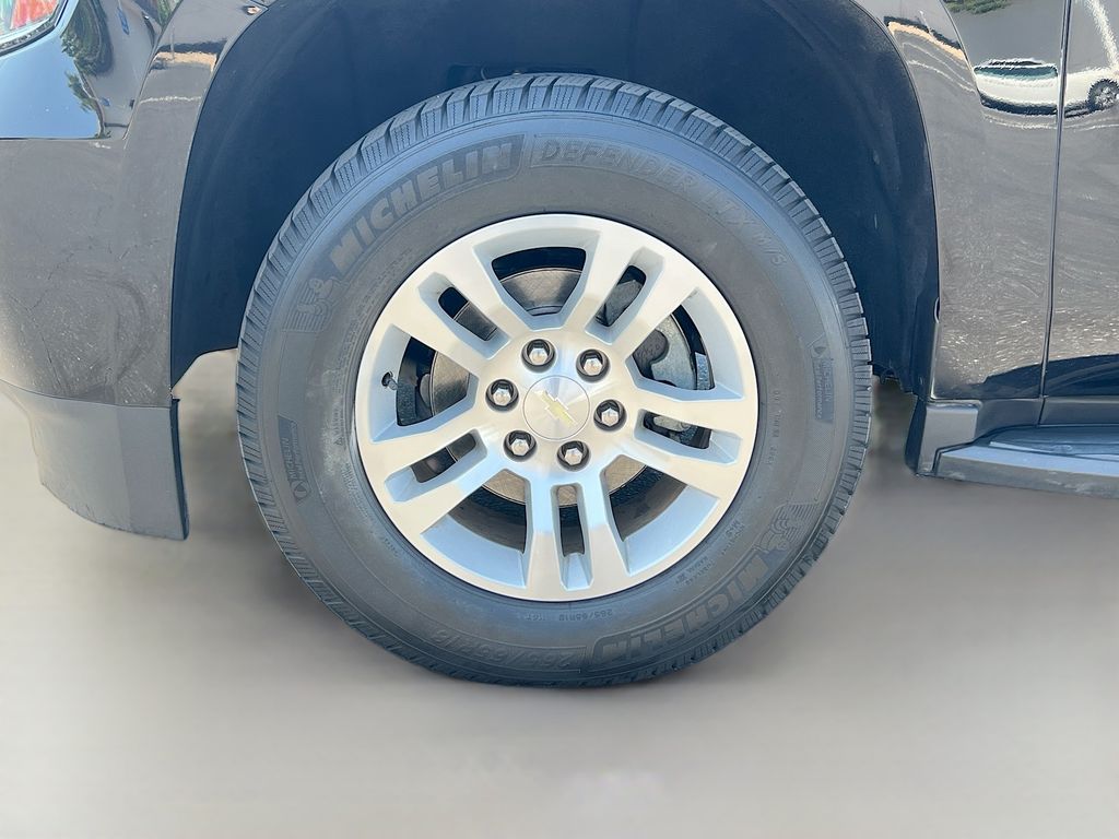 Thumbnail: 2019 Chevrolet Tahoe - 28