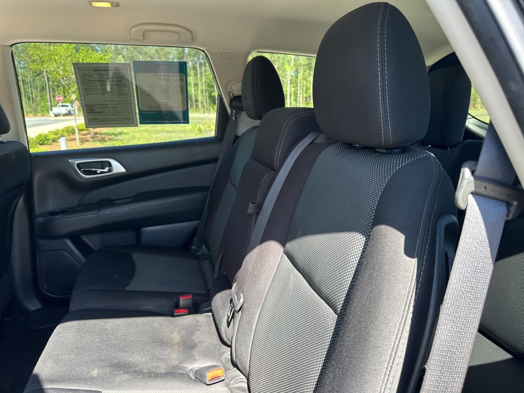 2020 Magnetic Black Pearl Nissan Pathfinder SV FWD SUV