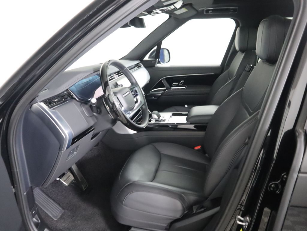 Thumbnail: 2025 Land Rover Range Rover - 20