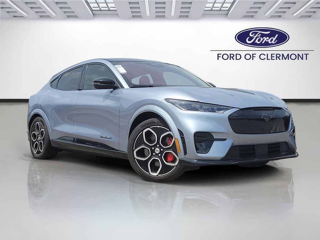 2022 Ford Mustang-Mach-e GT's photo
