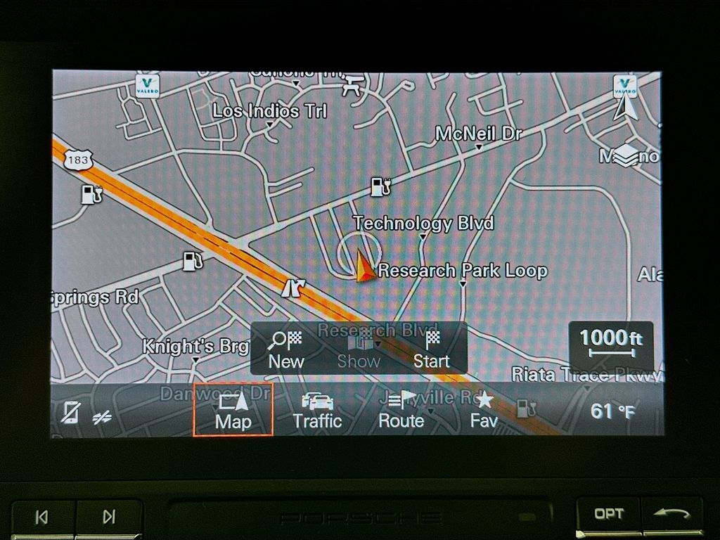 Thumbnail: 2017 Porsche Macan - 13