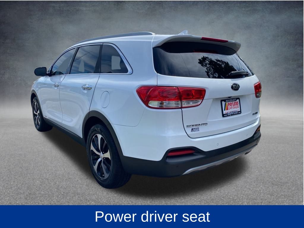 2017 Kia Sorento EX - 8