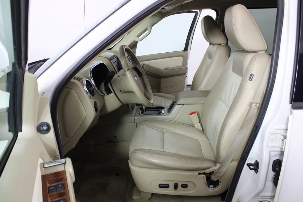 Used 2010 Ford Explorer for sale in 