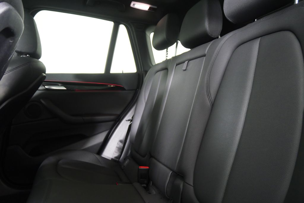 Thumbnail: 2021 BMW X1 - 9