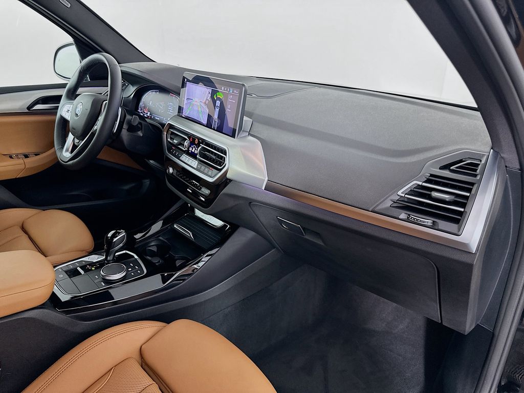 Thumbnail: 2024 BMW X3 - 30