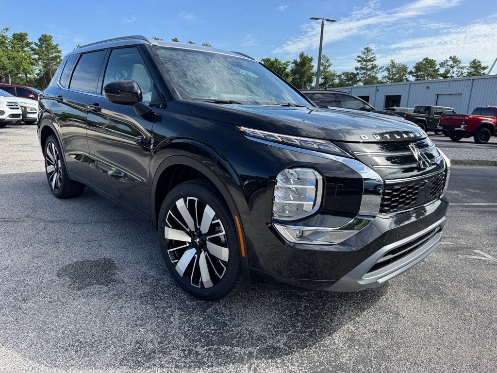 New 2025 Mitsubishi Outlander SUV