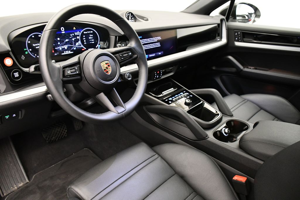 2024 Porsche   4
