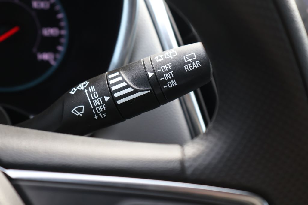 Thumbnail: 2024 Chevrolet Equinox - 26