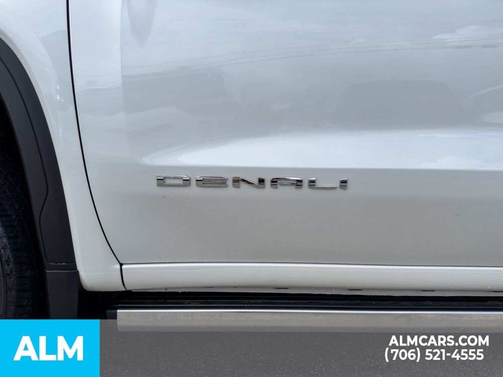 Used 2020 White Frost GMC Denali image 17