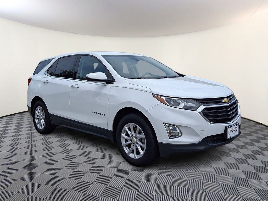 Summit White 2019 Chevrolet Equinox SUV / Crossover Four-Wheel Drive 6-Speed Automatic Overdrive