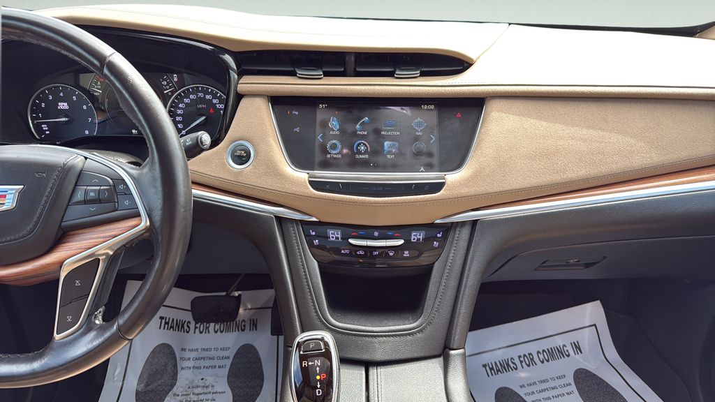 2018 Cadillac XT5