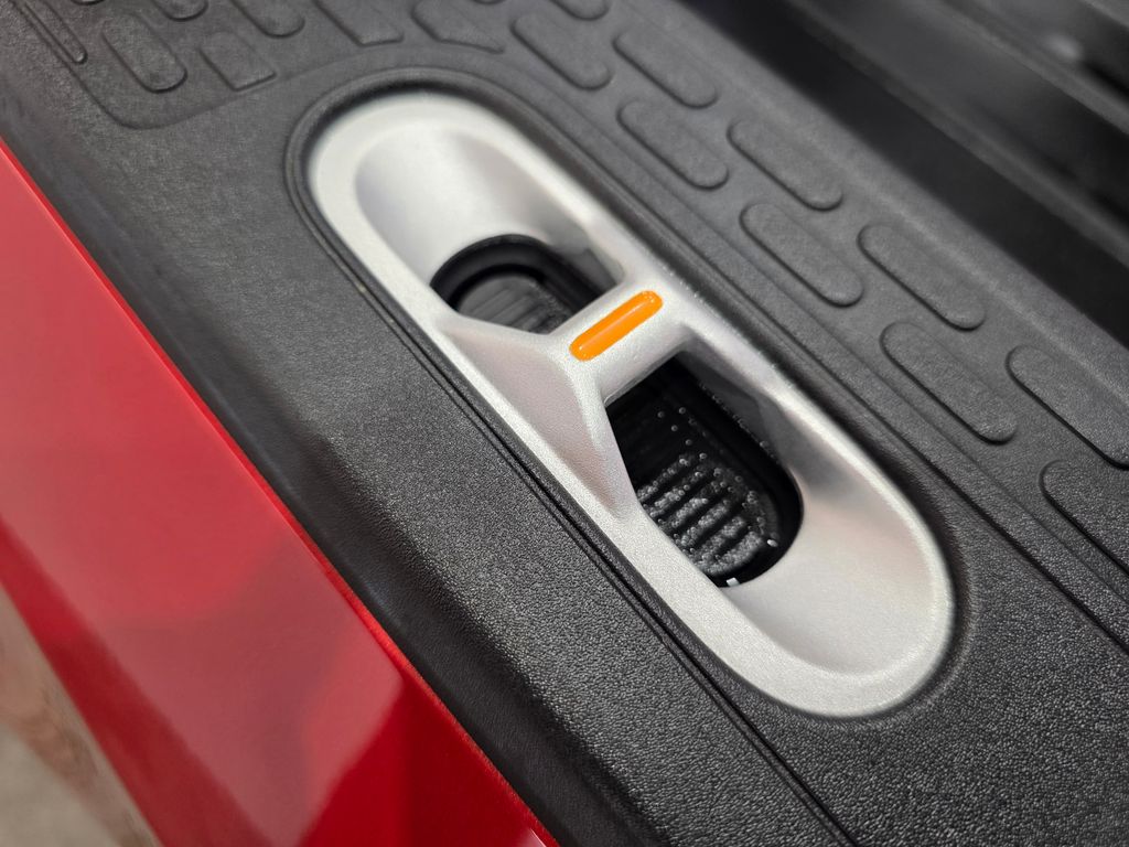 2025 Rivian R1T Adventure Dual Motor Standard Pack