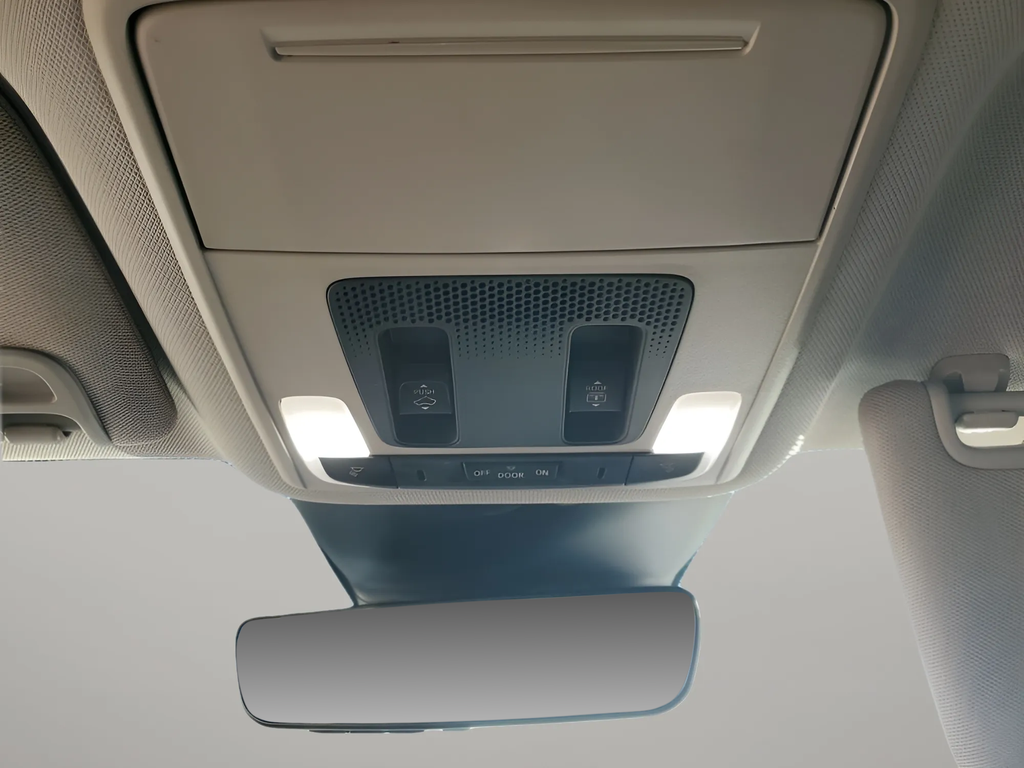 Used Car 2025 Honda Pilot  Touring For Sale Under $50,000 In Austin, Texas