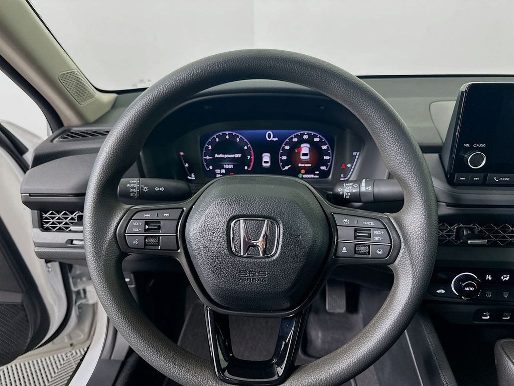 2025 Honda Accord SE 9