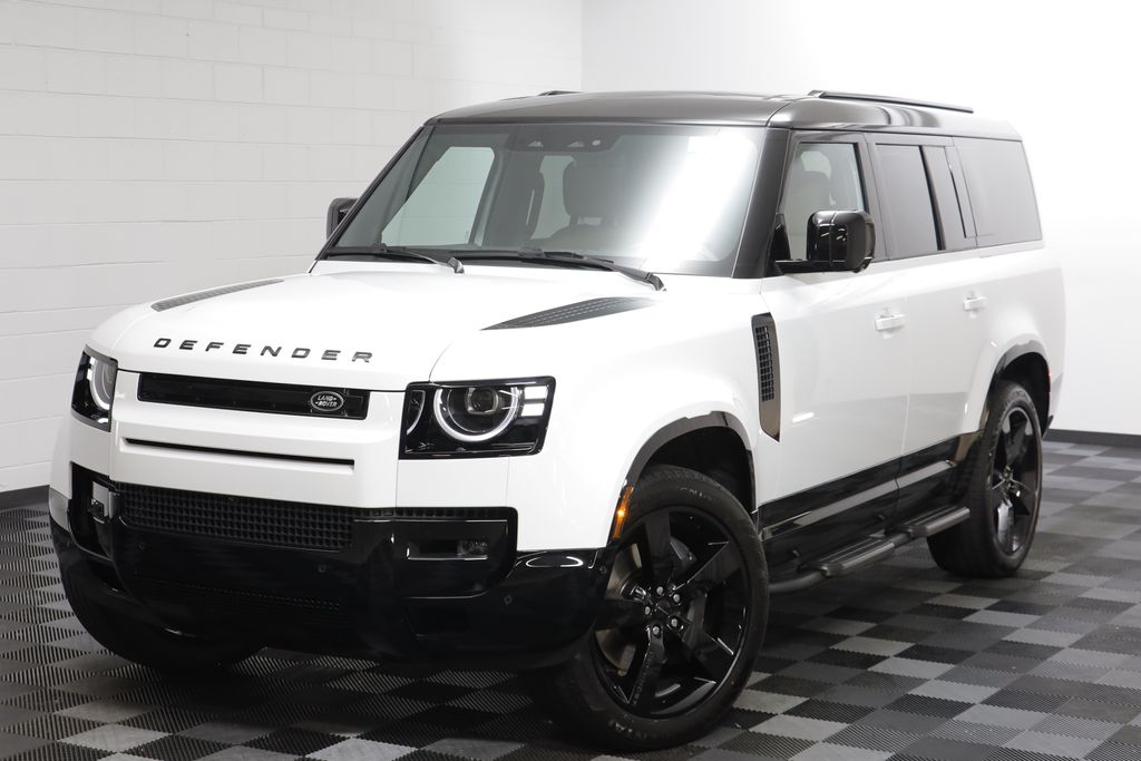 2026 Land Rover Defender 130 P400 X-Dynamic SE AWD