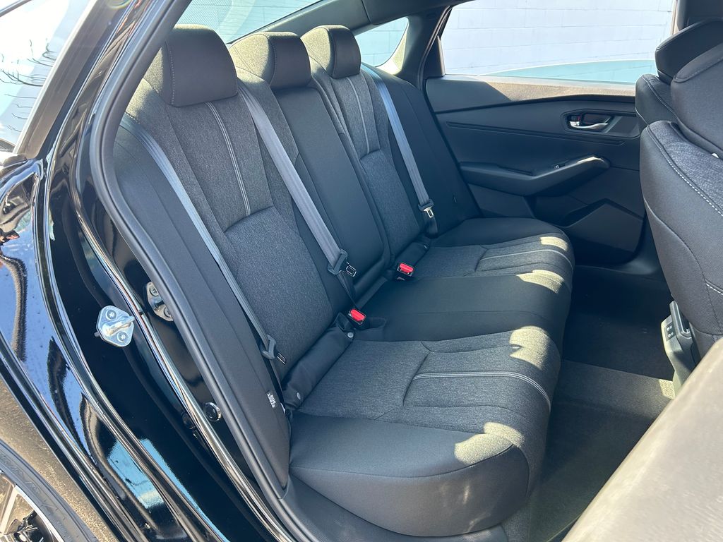 2025 Honda Accord Sport 22