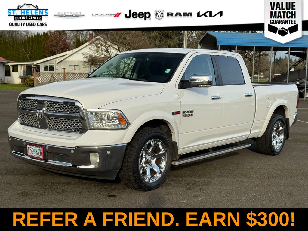 2016 RAM QUAD 1500 Laramie