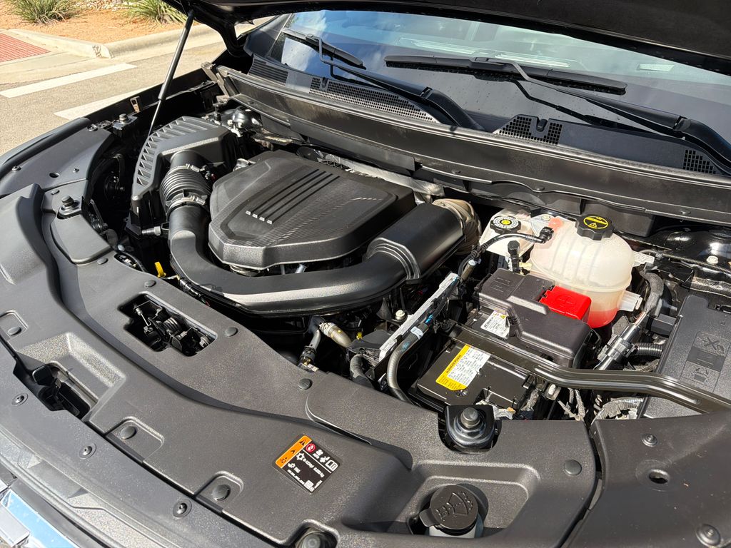 Used 2024 Black Chevrolet LS image 17