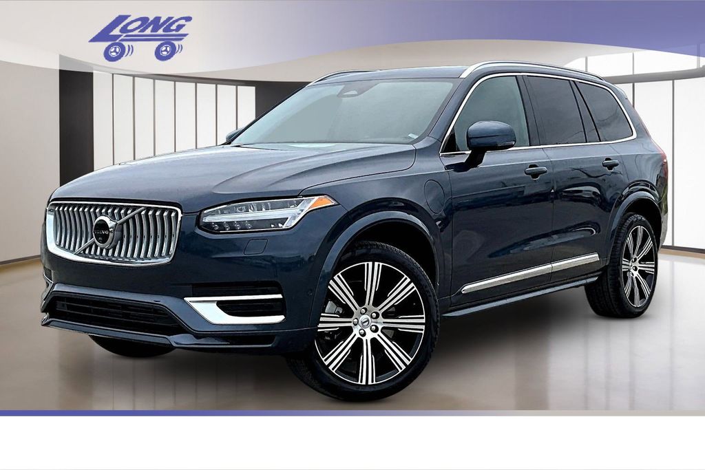 2025 Volvo XC90 Plug-In Hybrid 