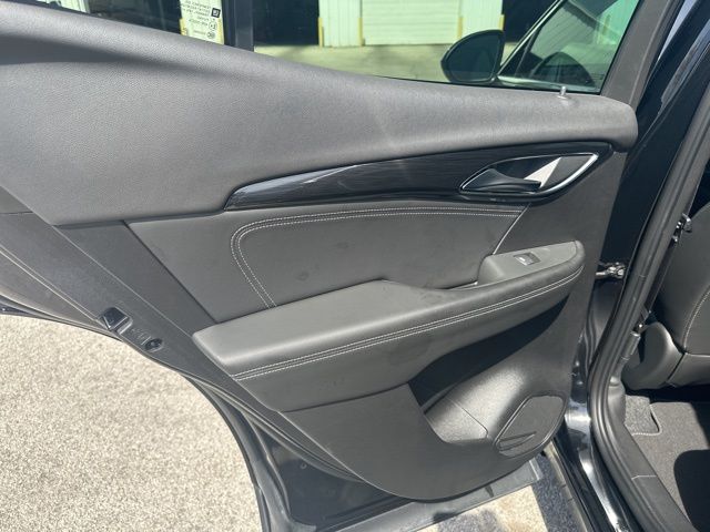 Used 2023 Buick Envision SUV
