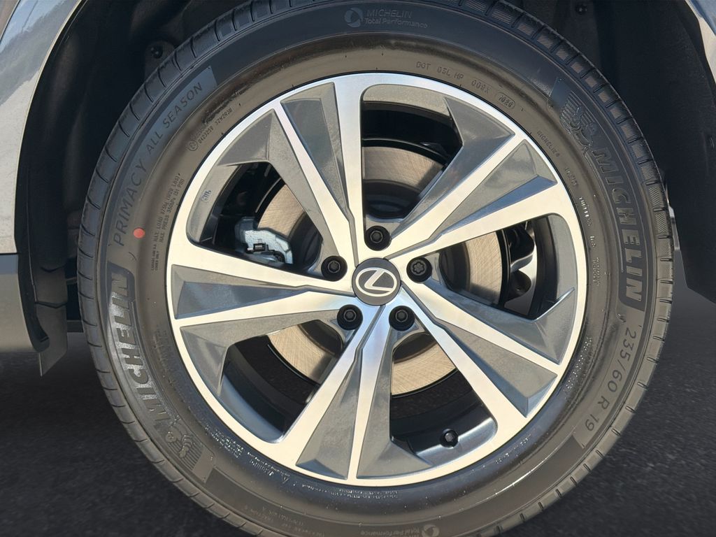Thumbnail: 2026 Lexus RX - 31
