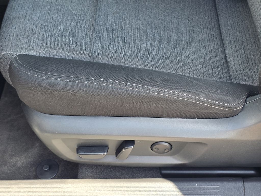 Used 2023 Nissan Rogue SUV