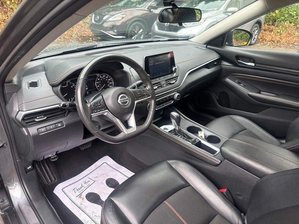 2022 Nissan Altima 2.0 SR Gray at Bob Ruth Ford