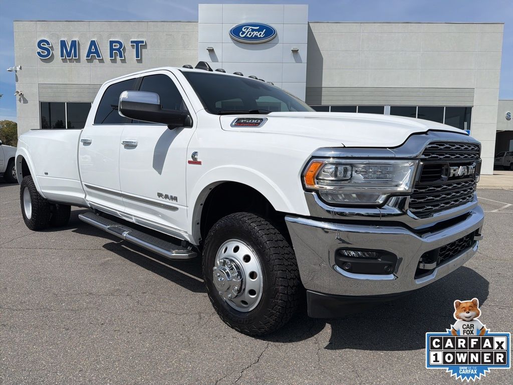 Bright White Clearcoat 2022 RAM 3500 Limited Crew Cab LB DRW 4WD Pickup Truck Four-Wheel Drive 6-Speed Automatic