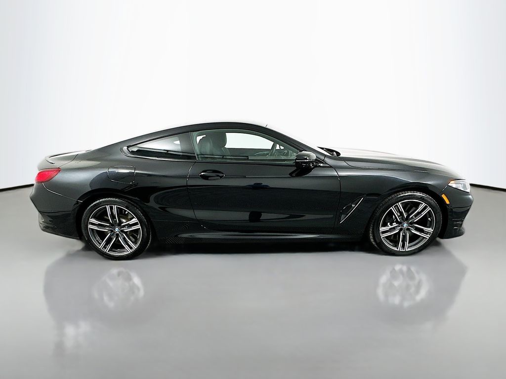Thumbnail: 2025 BMW 8 Series - 4