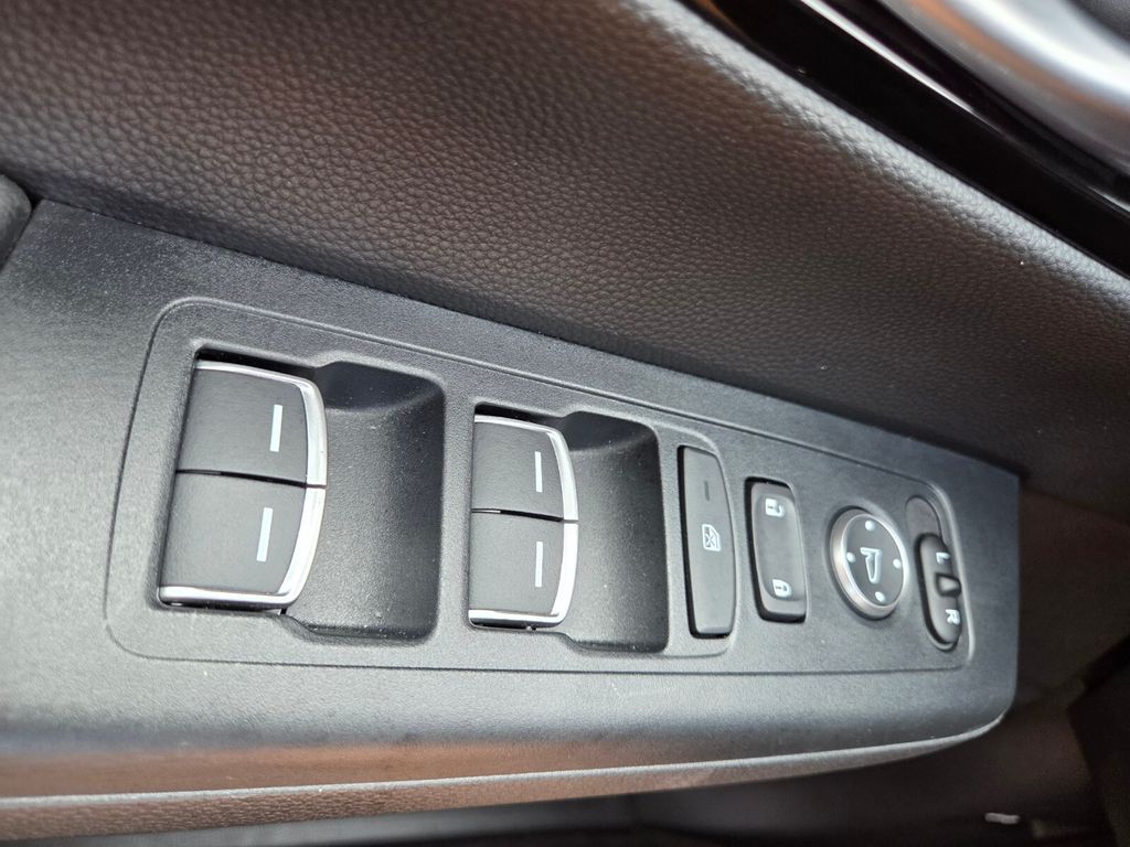 Used 2023 Honda CR-V Hybrid SUV