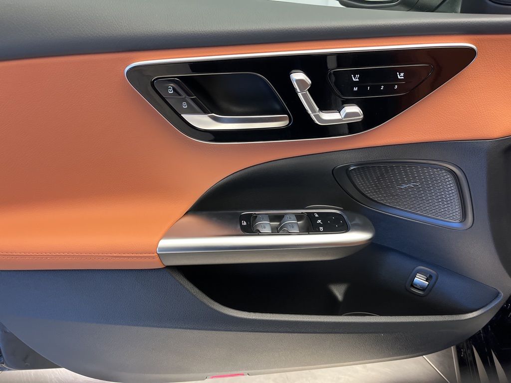 Thumbnail: 2026 Mercedes-Benz C-Class - 11