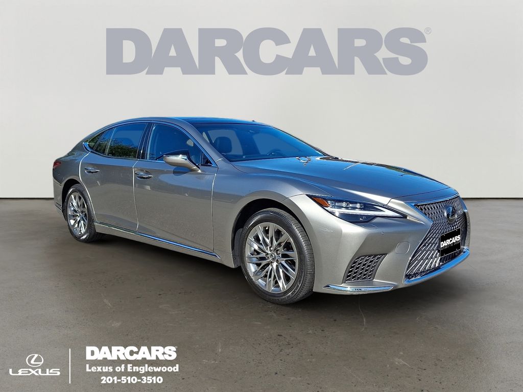 2022 Lexus LS Plata (Atomic Silver) Sedán Tracción en las cuatro ruedas Automática