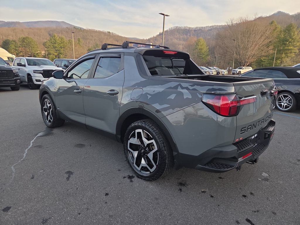 used 2022 Hyundai Santa Cruz car, priced at $23,290