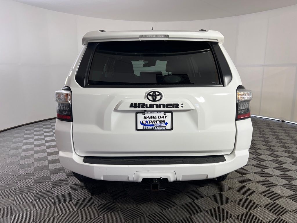 Used 2022 White Toyota Trail image 14