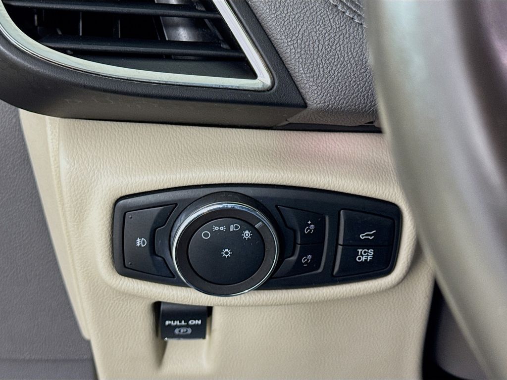 Used Car 2020 Lincoln Nautilus  Reserve For Sale Under $25,000 In Austin, Texas