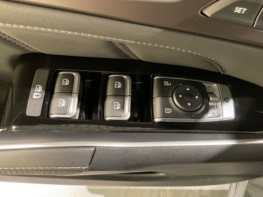 New 2026 Gray Kia SX Prestige image 9