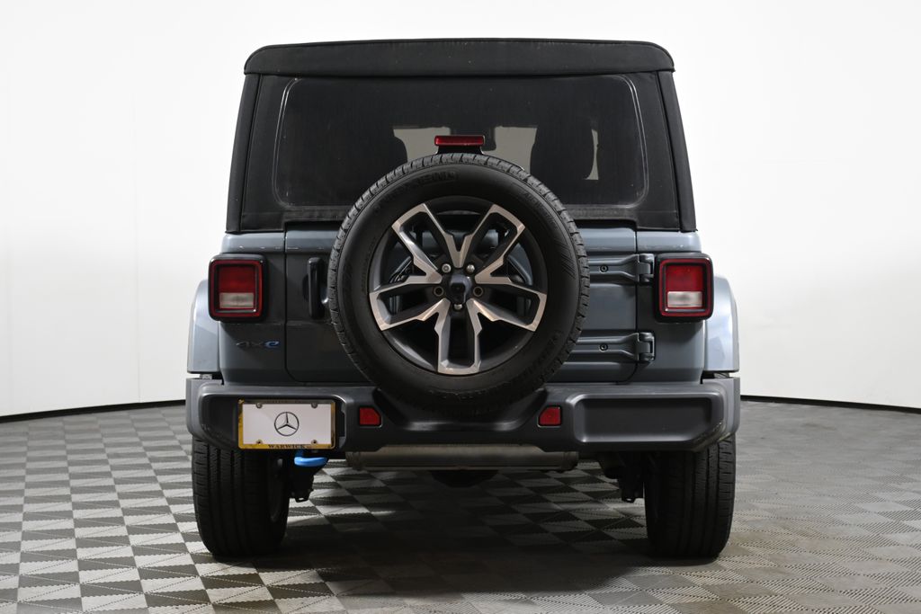 Thumbnail: 2024 Jeep Wrangler - 9