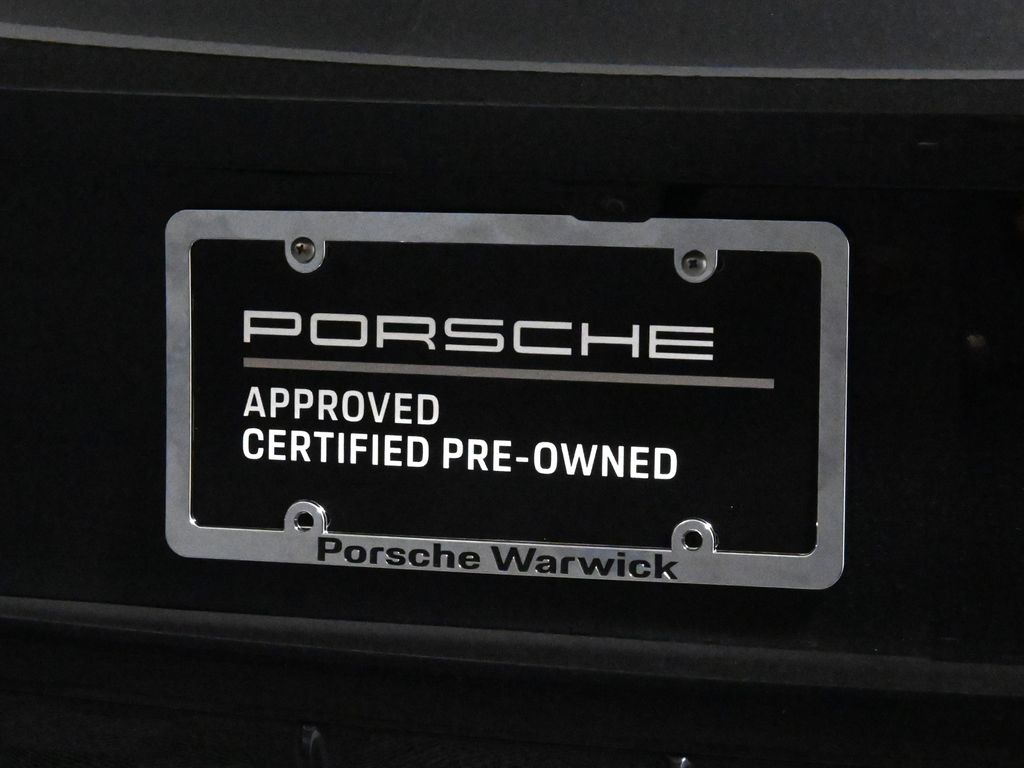 Thumbnail: 2025 Porsche  - 14