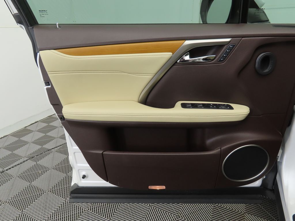 Thumbnail: 2019 Lexus RX - 24