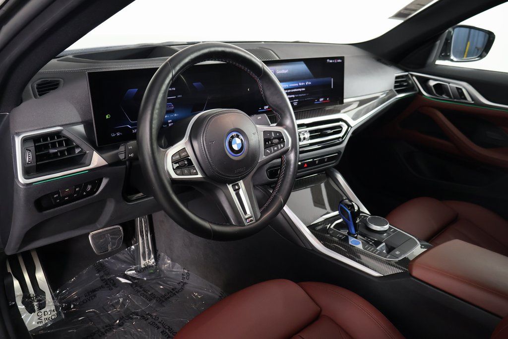 Thumbnail: 2023 BMW i4 - 7