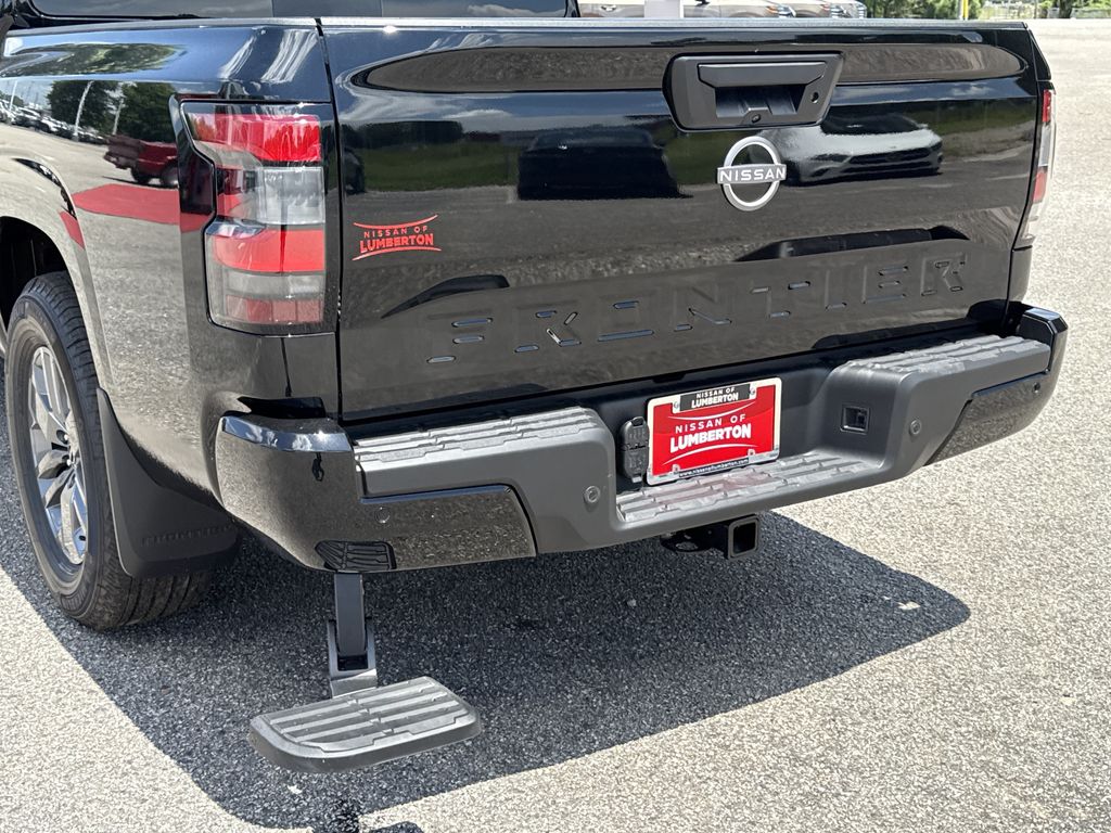 New 2026 Nissan Frontier Truck