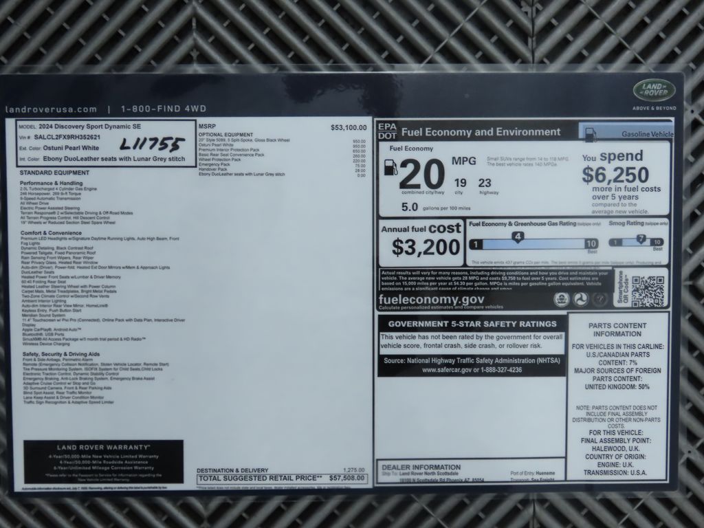 Thumbnail: 2024 Land Rover Discovery Sport - 9