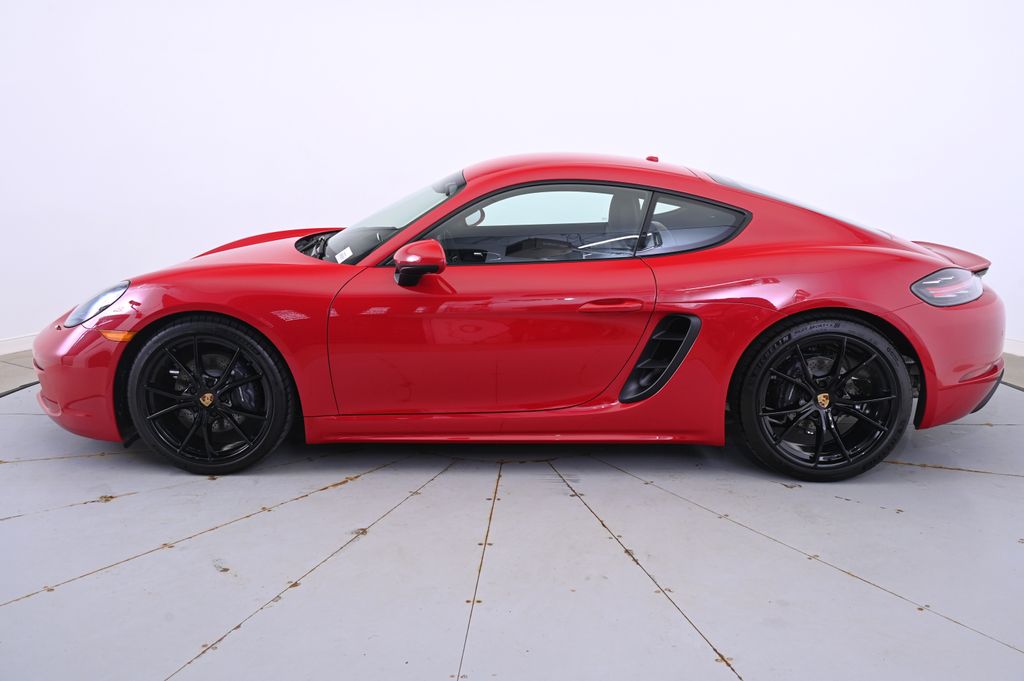 Thumbnail: 2025 Porsche 718 Cayman - 2