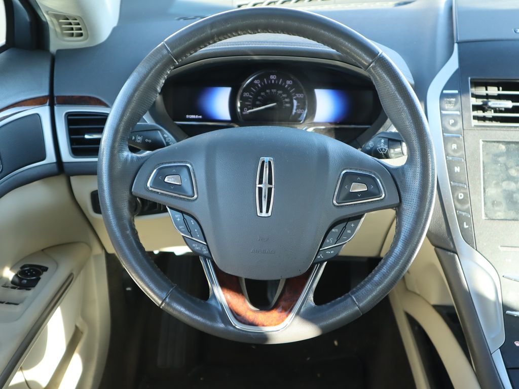 Thumbnail: 2014 Lincoln MKZ - 6