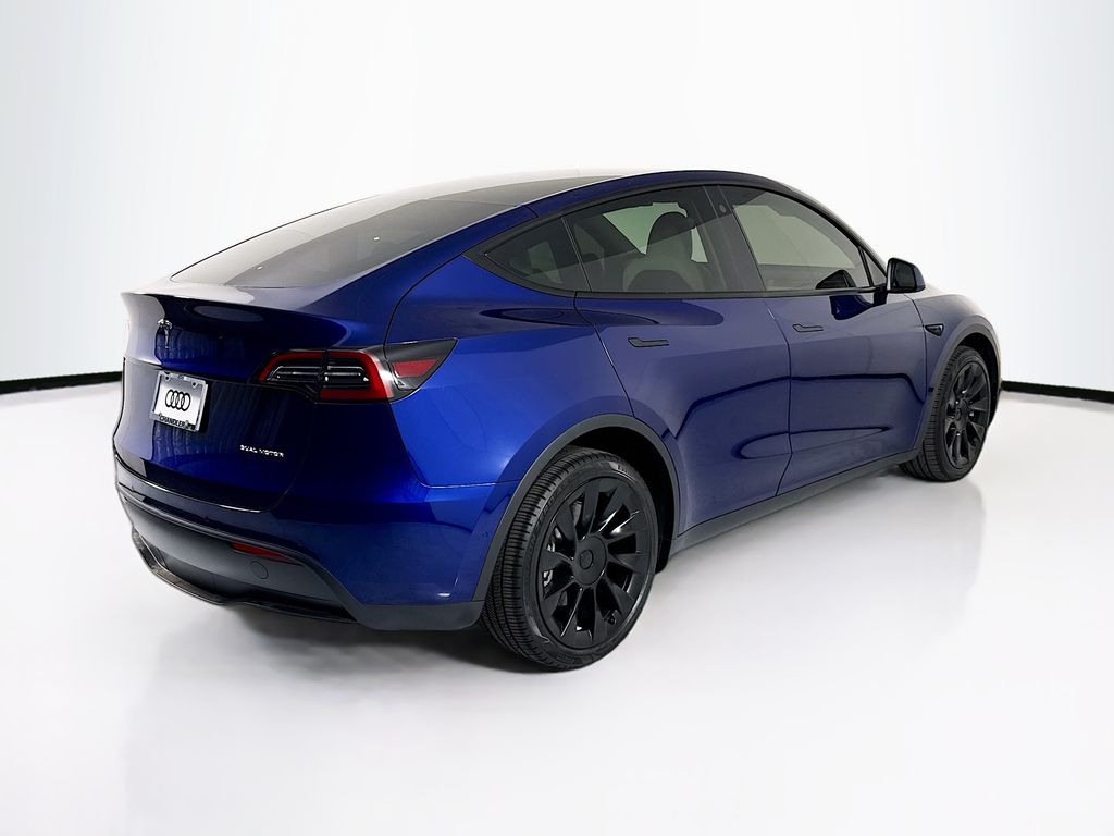 Thumbnail: 2022 Tesla Model Y - 5