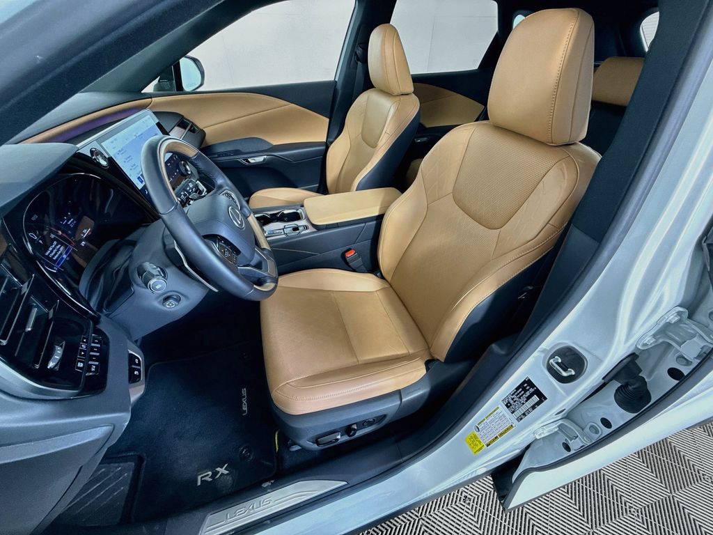 Thumbnail: 2025 Lexus RX - 22