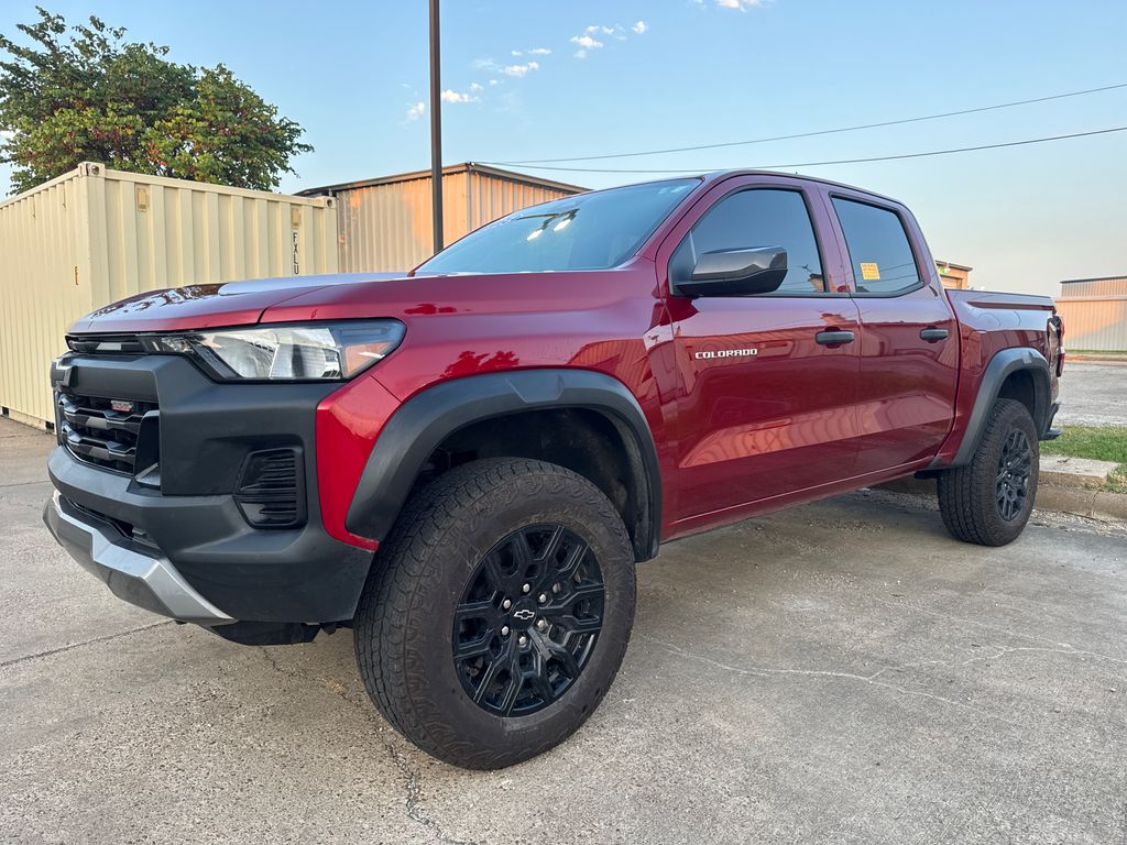 Radiant Red Tintcoat 2025 Chevrolet Colorado Pickup Truck Four-Wheel Drive 8-Speed Automatic