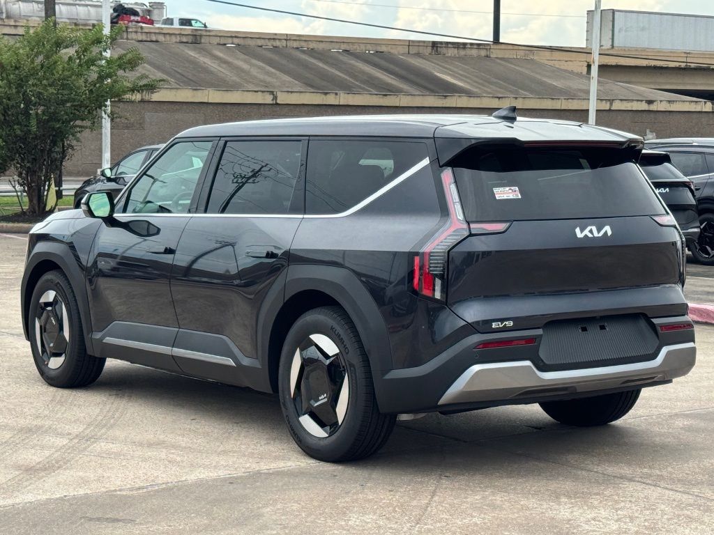 2026 Kia EV9 Light Long Range Gray at Community Kia