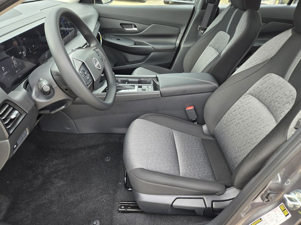 2026 Nissan Sentra SV - 6